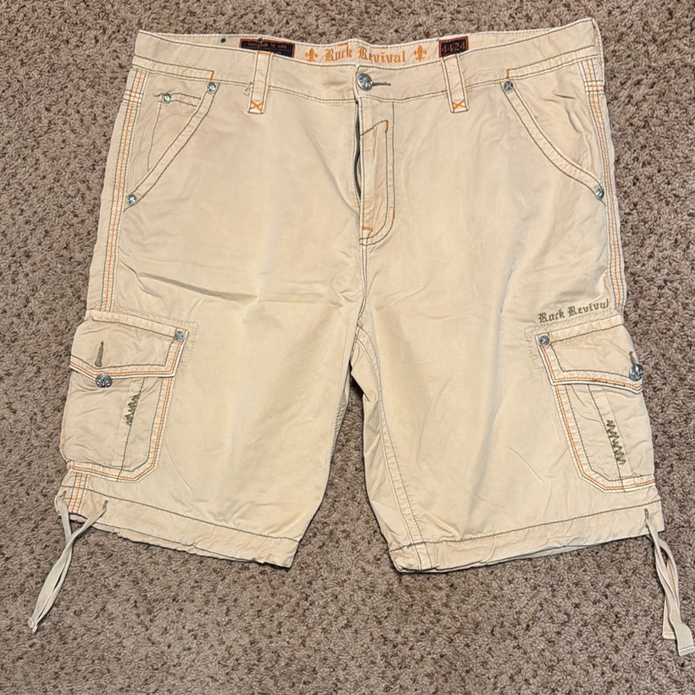 Rock Revival Men's Tan Cargo Shorts